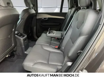 XC90 T8 AWD Core Plug-In (EURO 6d) 7-Sitzer AHK