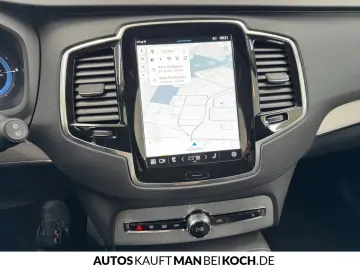 XC90 T8 AWD Core Plug-In (EURO 6d) 7-Sitzer AHK