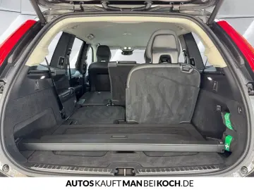 XC90 T8 AWD Core Plug-In (EURO 6d) 7-Sitzer AHK
