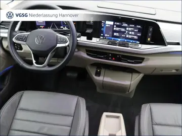Multivan Life Vis-a-Vis AHK RearView Navi Leder