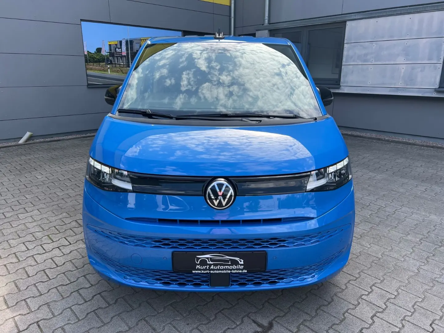 T7 Multivan/KAMERA/AHK/AUTOMATIK/NAVI/ALU/
