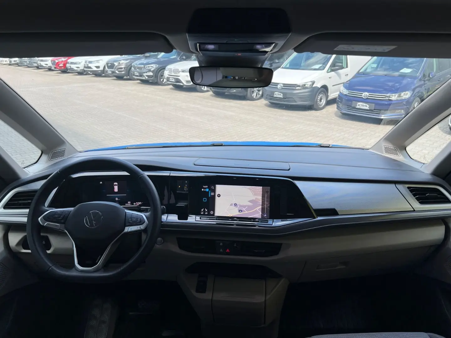 T7 Multivan/KAMERA/AHK/AUTOMATIK/NAVI/ALU/