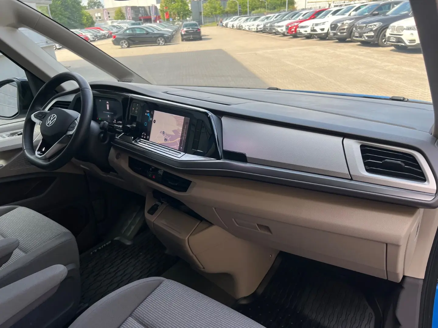 T7 Multivan/KAMERA/AHK/AUTOMATIK/NAVI/ALU/