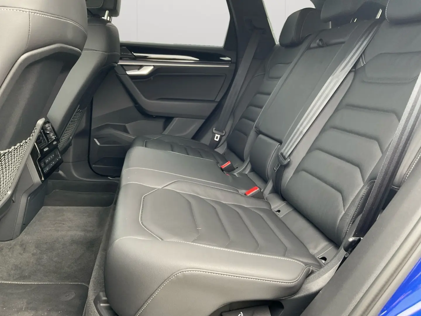 Touareg 3.0 TDI 4Motion R-Line AHK