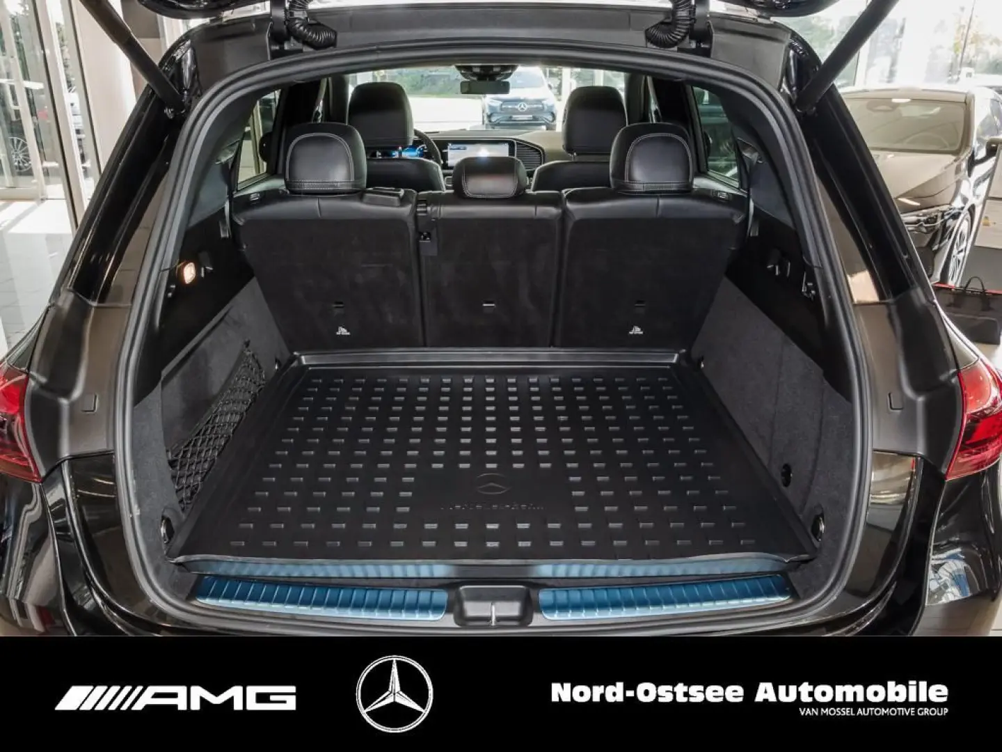 GLE 63 S 4M+ AMG-NIGHT PANO NAVI AHK 360 BUR SHZ