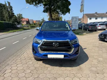 Hilux 2.8 Extra Cab Executive 4x4*1.Hand+MwSt