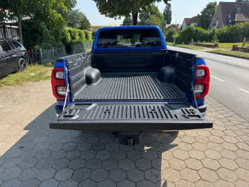 Hilux 2.8 Extra Cab Executive 4x4*1.Hand+MwSt