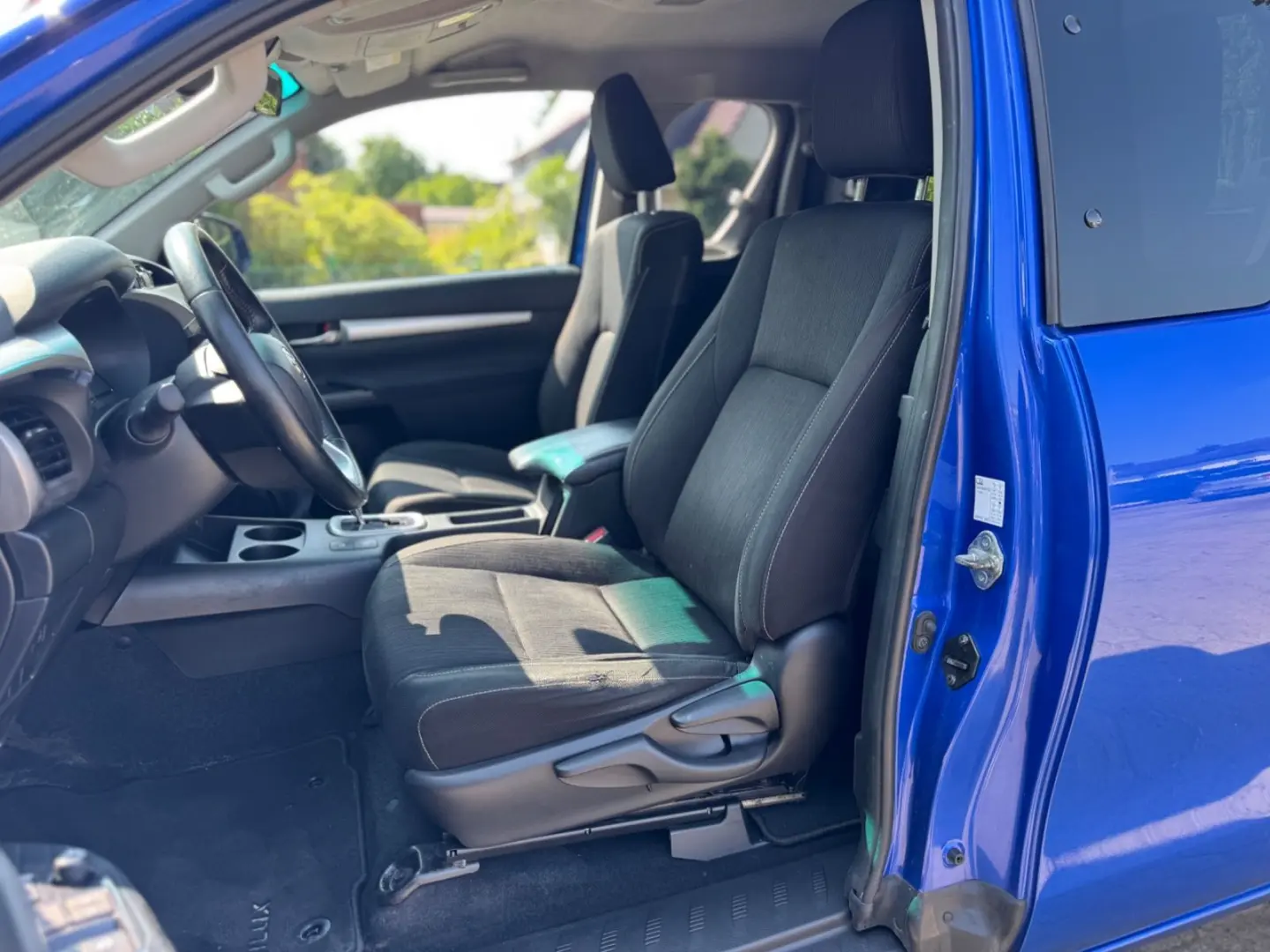 Hilux 2.8 Extra Cab Executive 4x4*1.Hand+MwSt