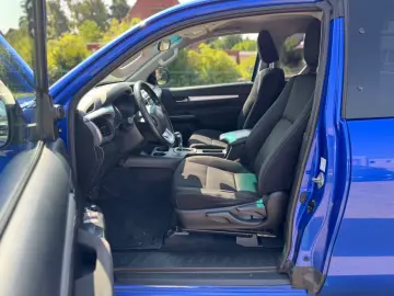 Hilux 2.8 Extra Cab Executive 4x4*1.Hand+MwSt