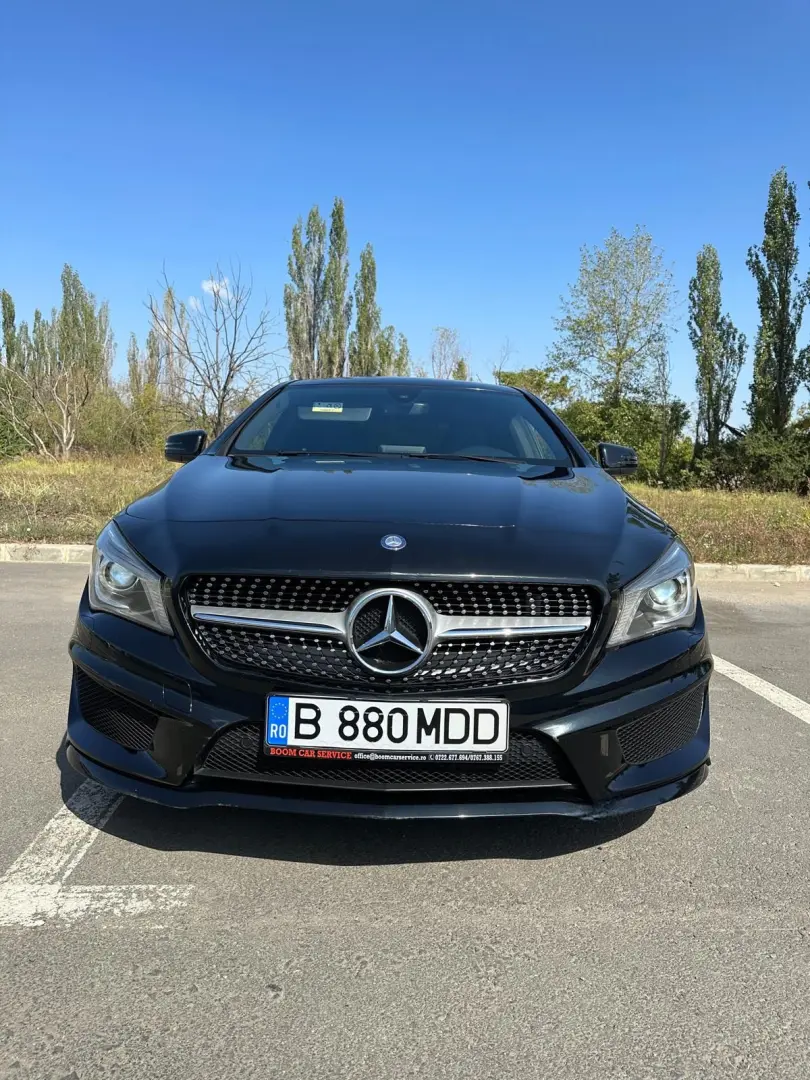 Mercedes-Benz 220