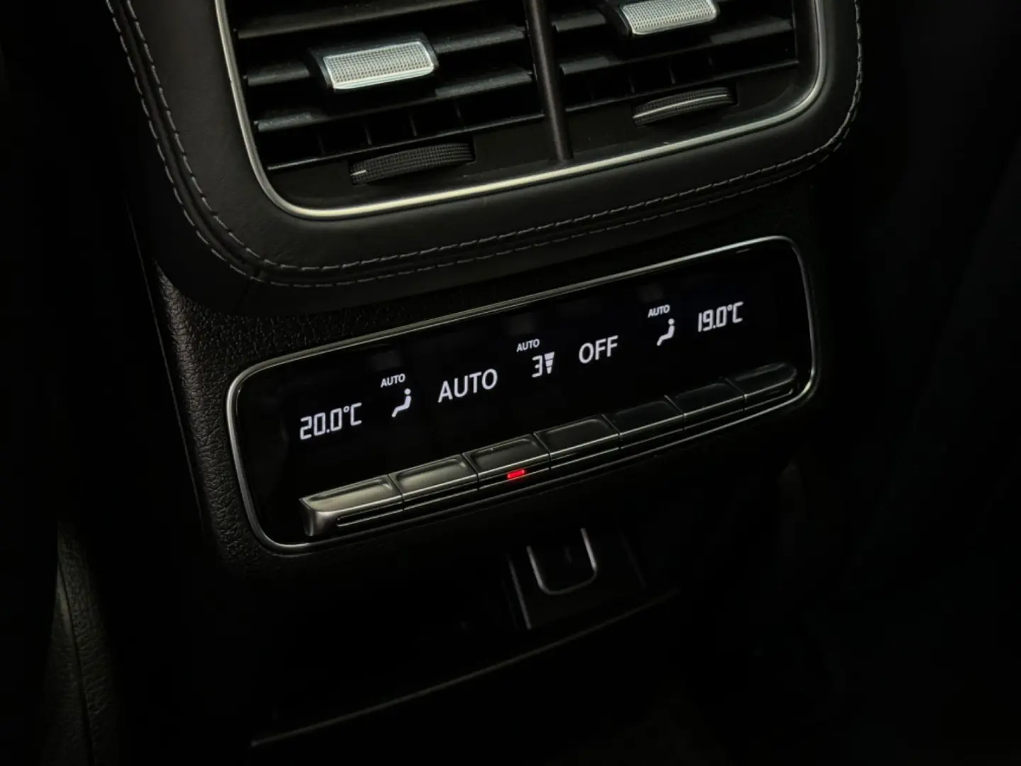 GLE 63 S AMG 4Matic+HUD-PANO-FOND-NIGHT-MEM-BURM