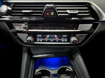 530d xDrive M Sport PRO *20 Zoll*Pano*HuD*360*