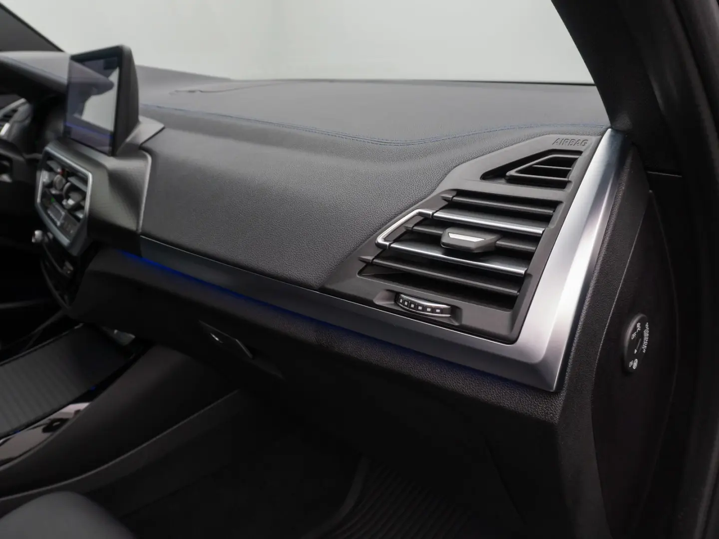 X3 M40i 360°Laser HUD DAB HiFi WLAN Komfort AHK