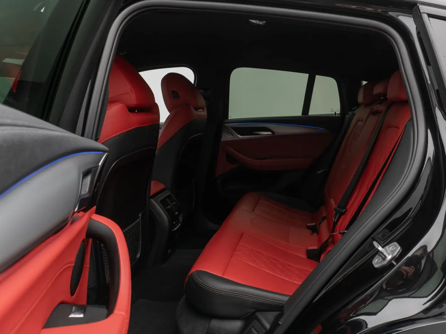 X4 M40i Kamera Laser HUD DAB HiFi DisplKey 21