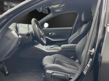 320 d xD M Sport STHZG*Wides*Kamera*ACC*HUD*Hifi