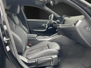 320 d xD M Sport STHZG*Wides*Kamera*ACC*HUD*Hifi