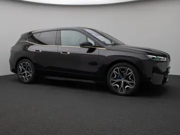 iX xD40 Edition Sport 360°Laser SkyLounge 22Zoll