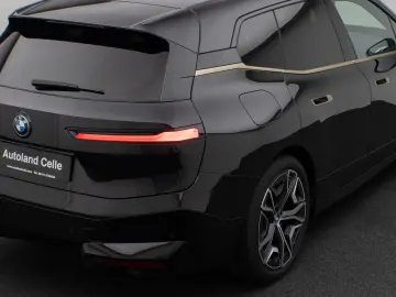 iX xD40 Edition Sport 360°Laser SkyLounge 22Zoll