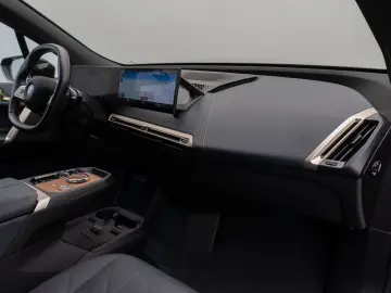 iX xD40 Edition Sport 360°Laser SkyLounge 22Zoll