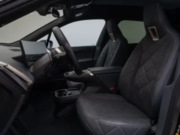 iX xD40 Edition Sport 360°Laser SkyLounge 22Zoll