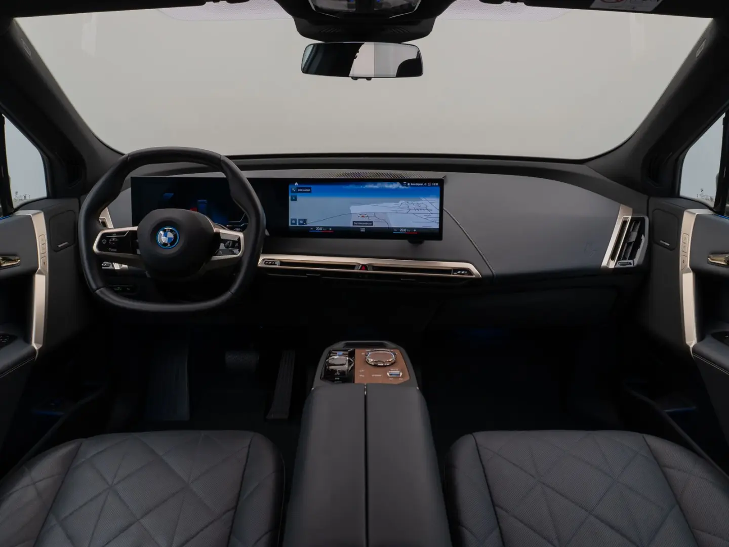 iX xD40 Edition Sport 360°Laser SkyLounge 22Zoll