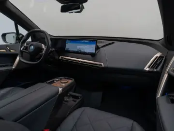 iX xD40 Edition Sport 360°Laser SkyLounge 22Zoll