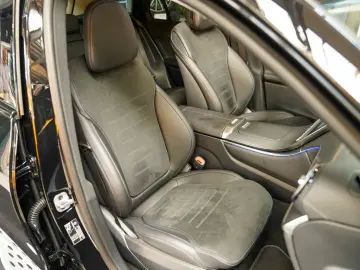 GLC 300 d 4M AMG Line Premium Night Distronic