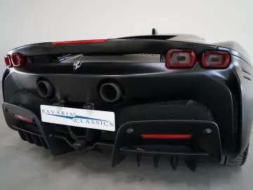 SF90 + CARBON + LIFT + JBL + CARPLAY