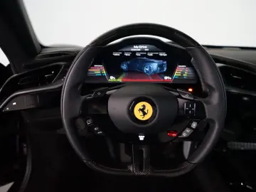 SF90 + CARBON + LIFT + JBL + CARPLAY