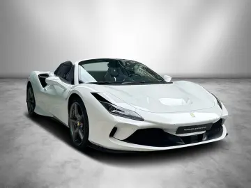 F8 Spider / Lift  / Racing Seat / Voll-Alcantara