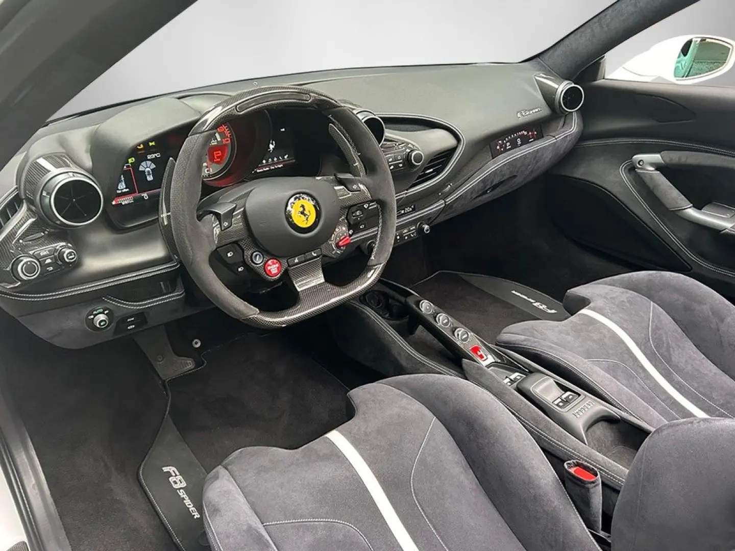 F8 Spider / Lift  / Racing Seat / Voll-Alcantara