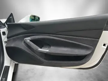 F8 Spider / Lift  / Racing Seat / Voll-Alcantara