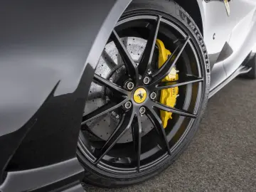 812 GTS