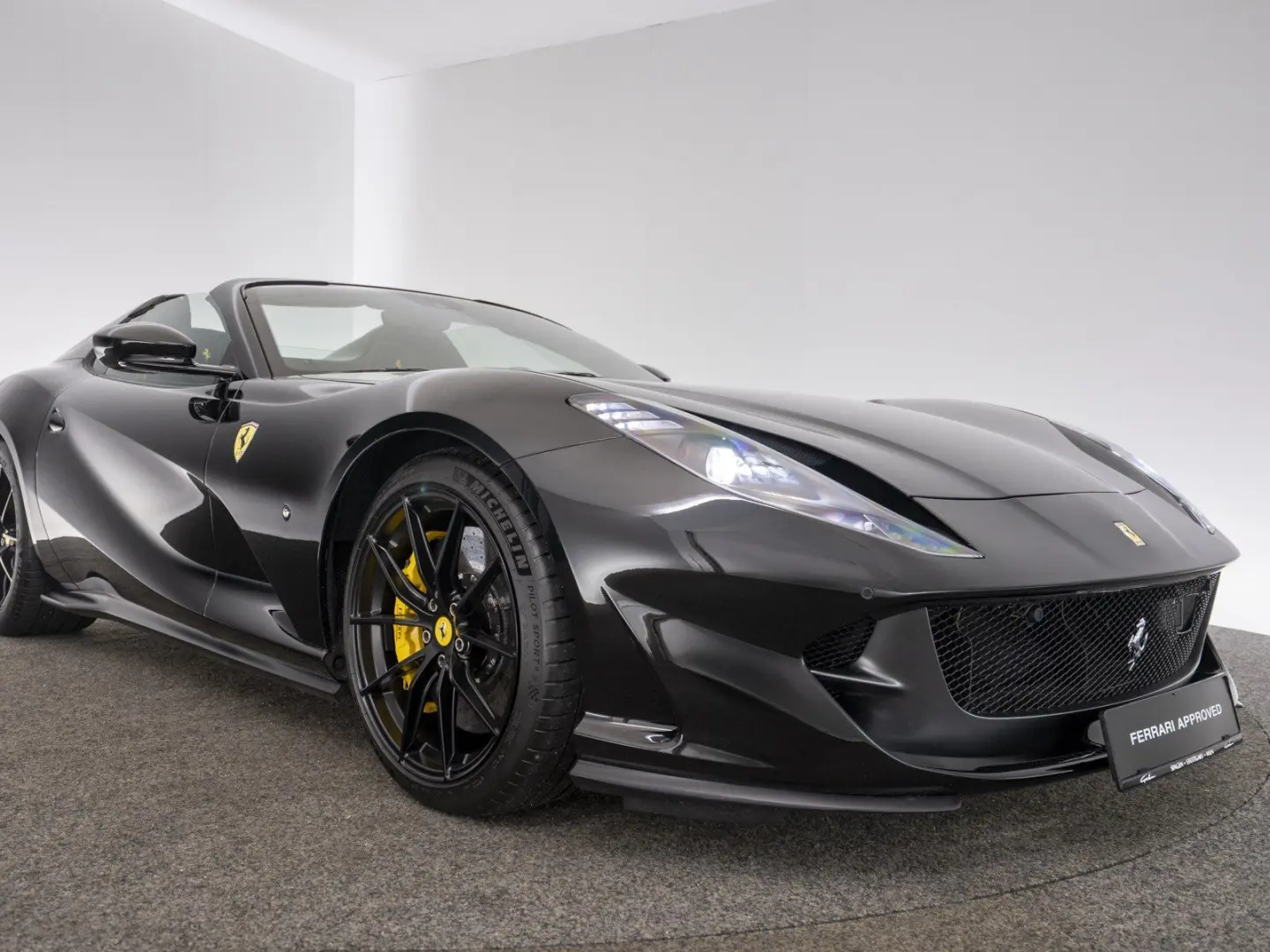 812 GTS