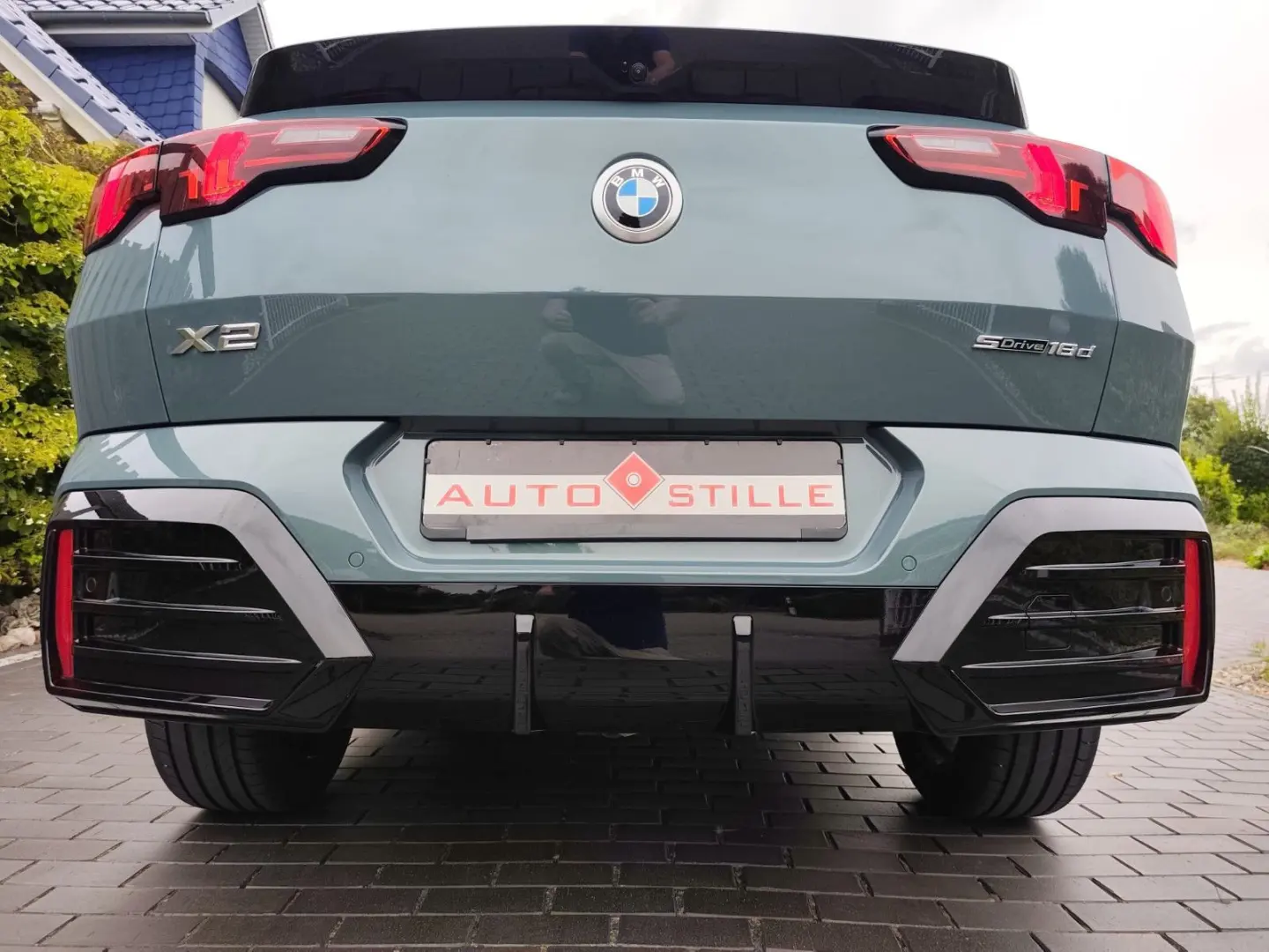 X2 18 d 2.0 °M-Sport°el.AHK°Sonderlack ab Werk