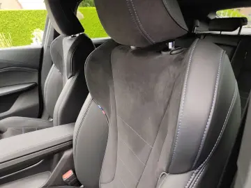 X2 18 d 2.0 °M-Sport°el.AHK°Sonderlack ab Werk
