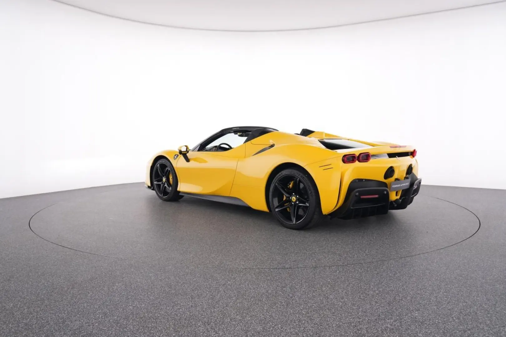 SF90 Spider CARBON GIALLO MODENA