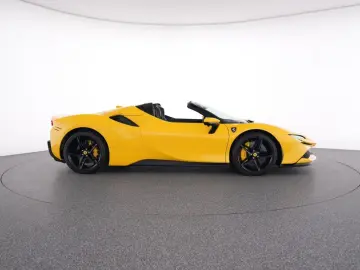SF90 Spider CARBON GIALLO MODENA