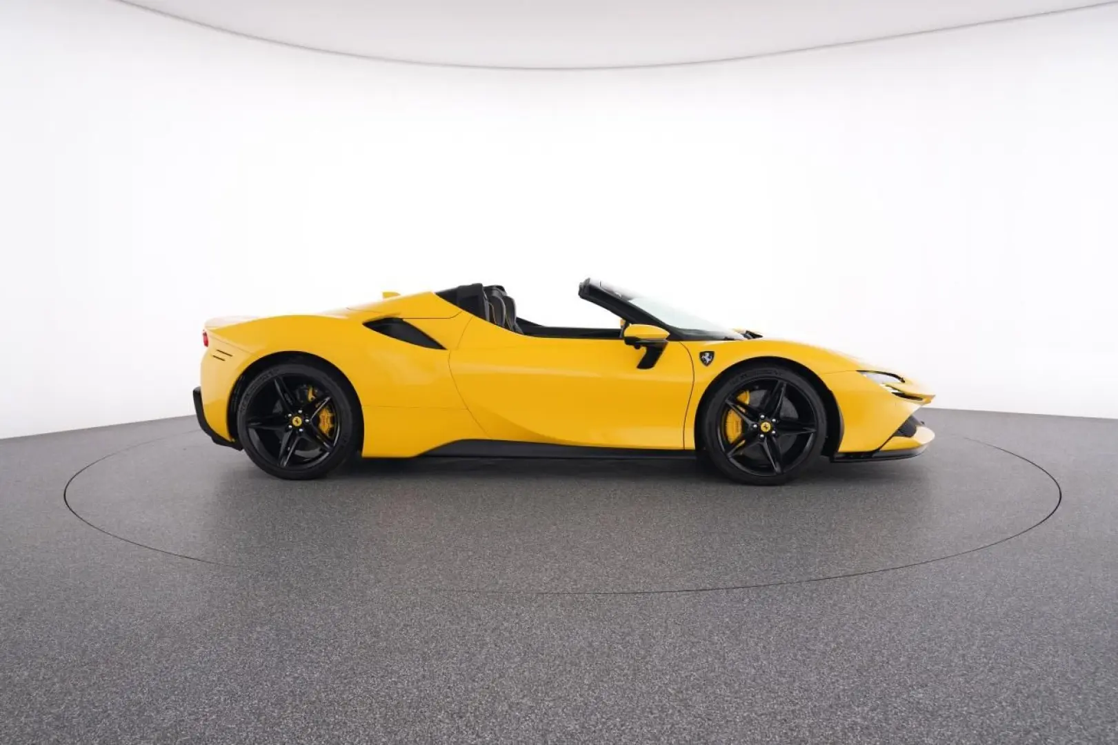 SF90 Spider CARBON GIALLO MODENA