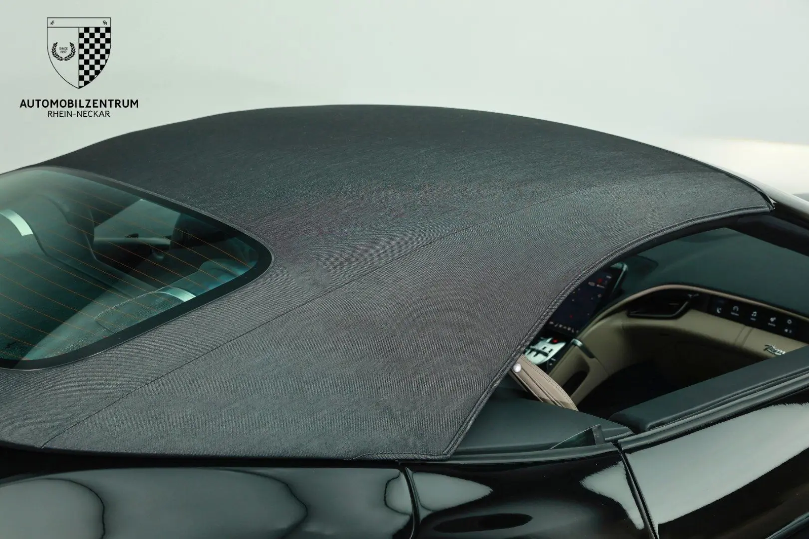 Roma Spider Carbon-LED/Passenger/NeckWarmer/360K