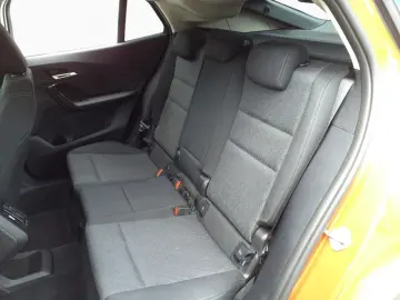 X2 sDrive18d AHK DA KomZug AdapLED Kamera Sitzhz