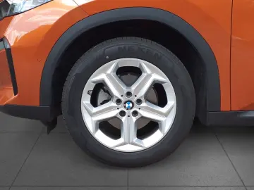 X2 sDrive18d AHK DA KomZug AdapLED Kamera Sitzhz