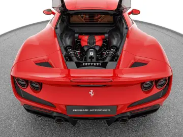 F8 Tributo