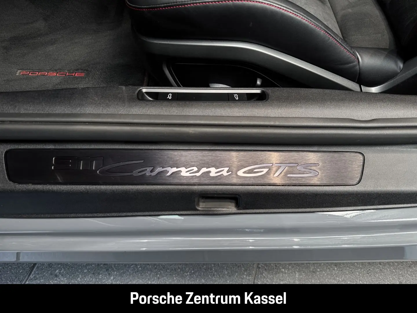 992 3.0 EU6d (911) Carrera GTS Cabriolet Matrix 