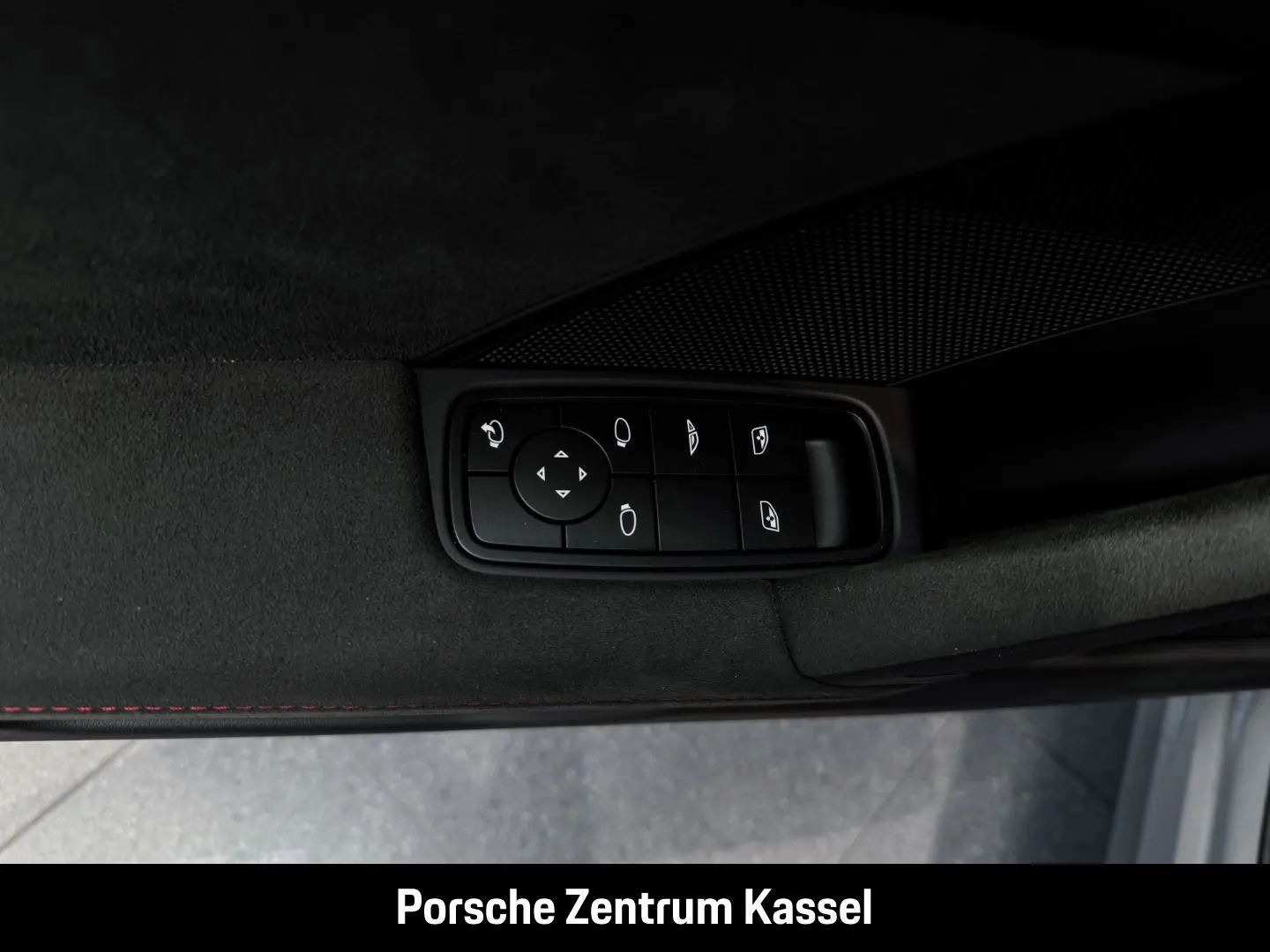 992 3.0 EU6d (911) Carrera GTS Cabriolet Matrix 