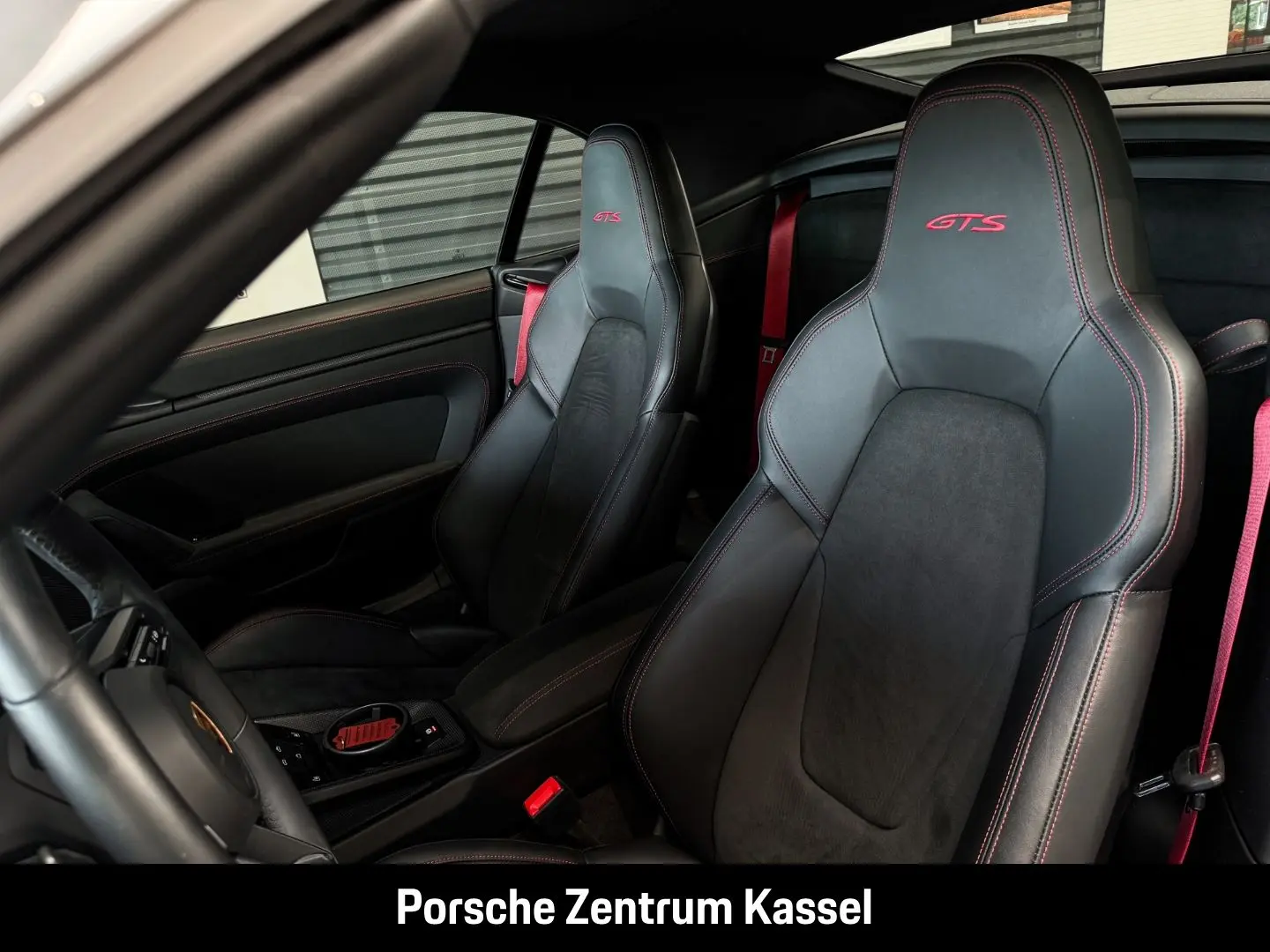 992 3.0 EU6d (911) Carrera GTS Cabriolet Matrix 