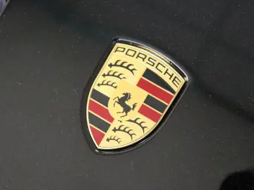 911 992 GT3 mit Touring-Paket Sport-Chrono |SHZG