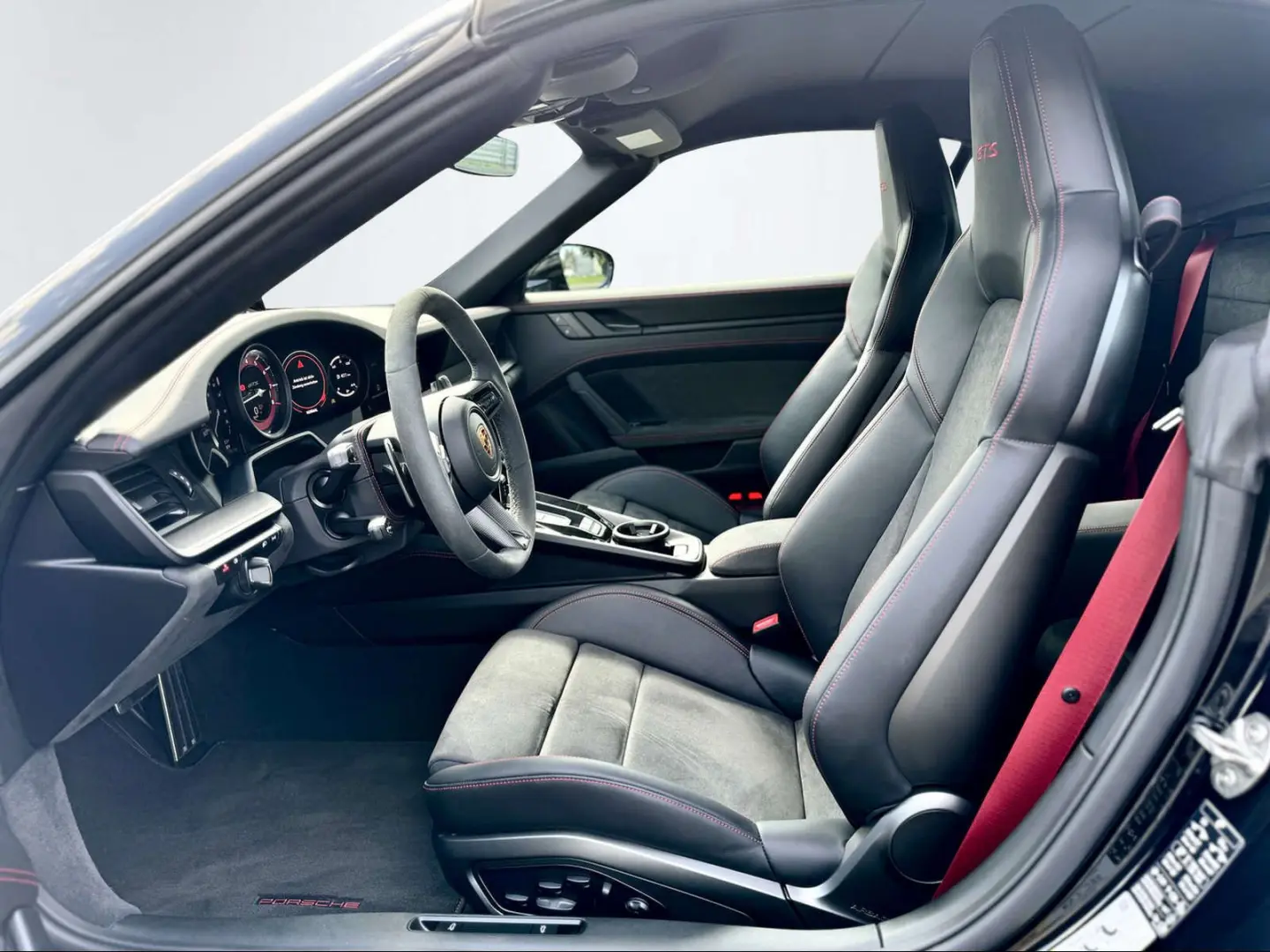 992 CARRERA 4 GTS-CARBON-BOSE-LIFTS-1HD-360°-20´