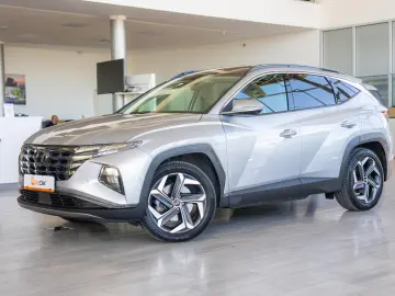 Hyundai Tucson 1.6T-GDI Plug-in Hybrid  4WD 