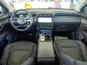 Hyundai Tucson 1.6T-GDI Plug-in Hybrid  4WD 